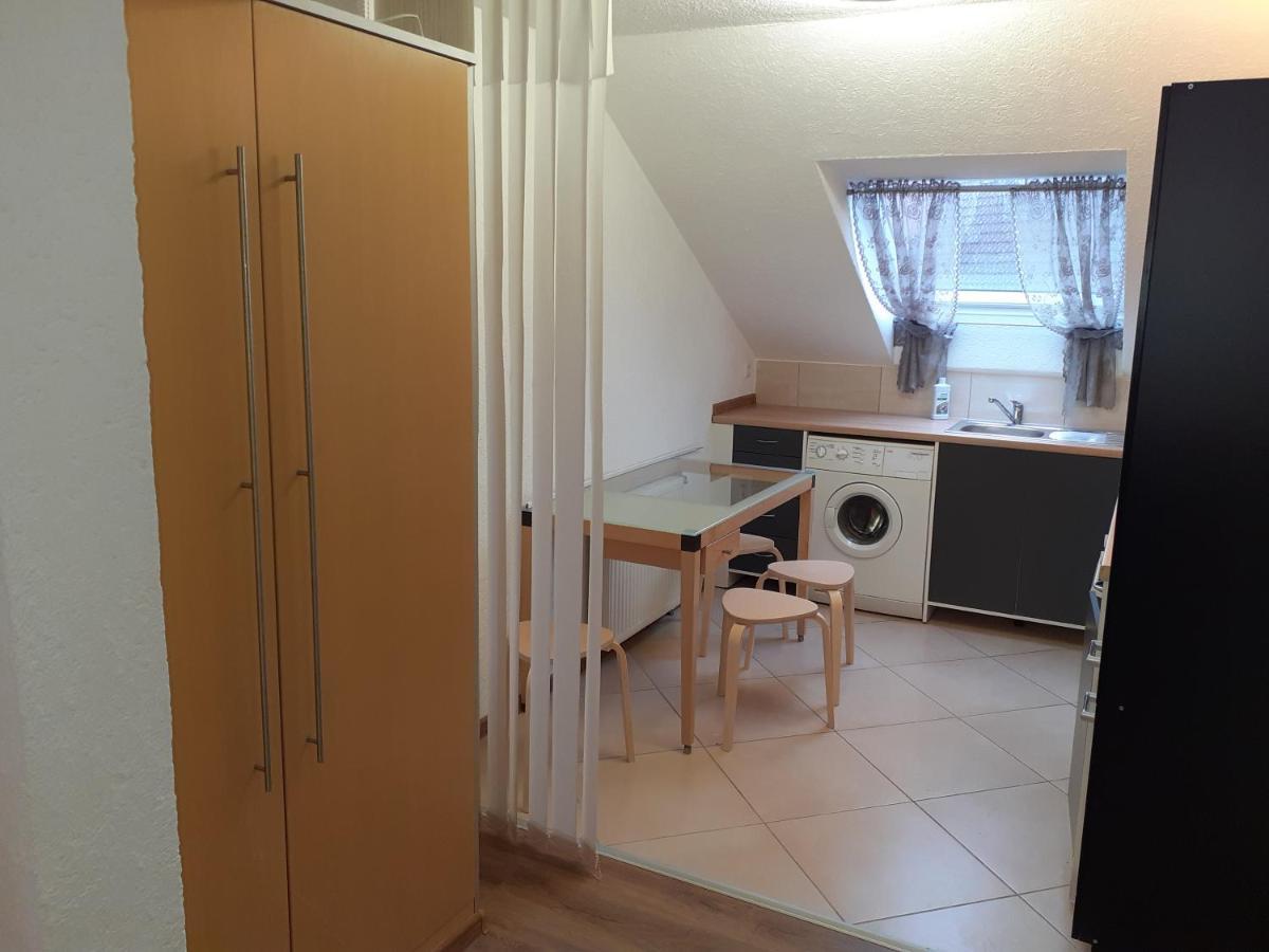 Apartment City Metzingen ロイトリンゲン エクステリア 写真