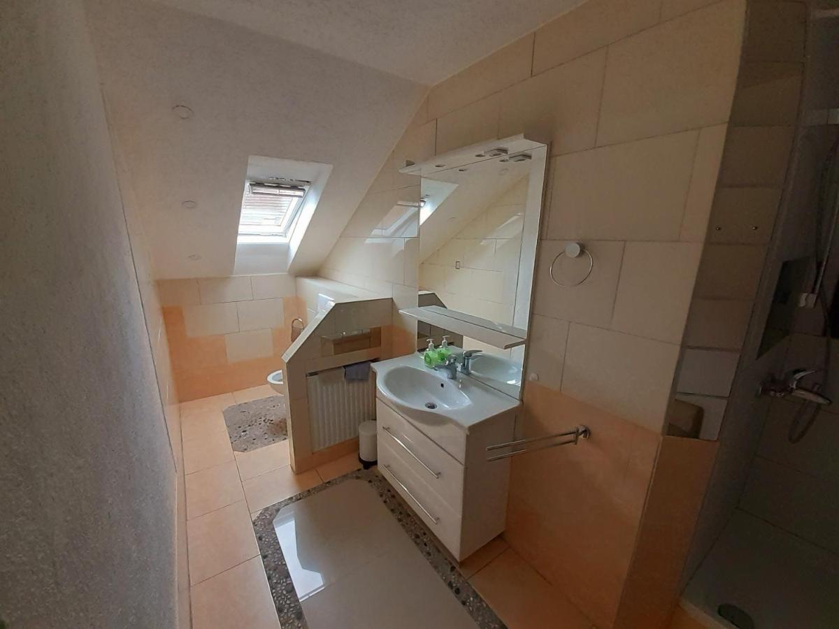 Apartment City Metzingen ロイトリンゲン エクステリア 写真